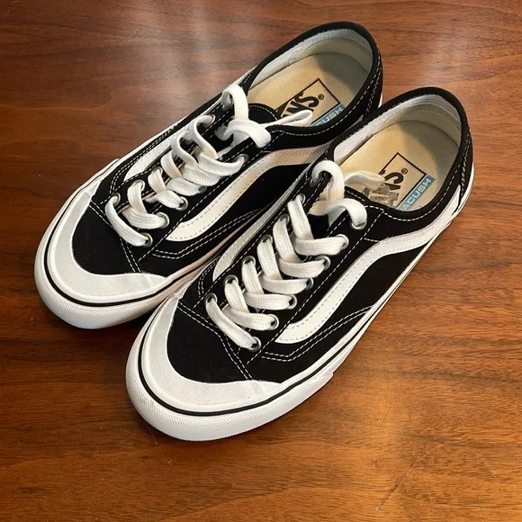 Vans 36 Decon SF - Picture 2 of 4